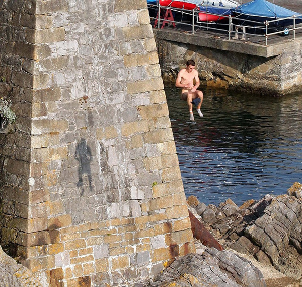 124983155_31n.jpg
